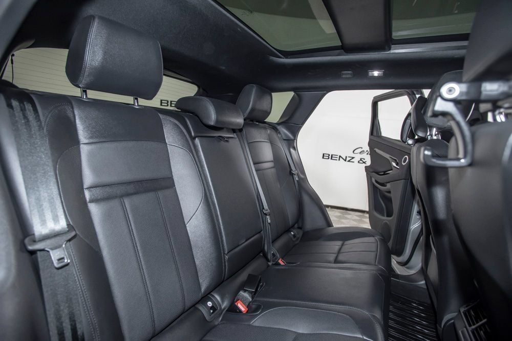 Used 2026 Land Rover Range Rover Evoque S AWD/4WD image 15