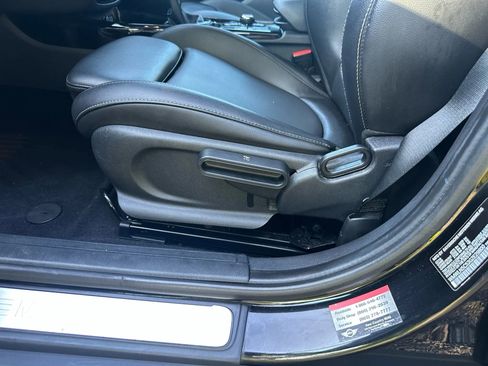 Used 2016 MINI Cooper Clubman image 35