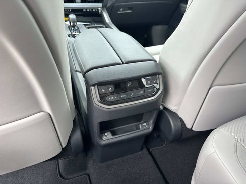 New 2026 Lexus TX 350 AWD image 18