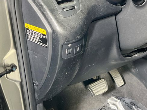 Used 2011 Kia Soul ! FWD image 10