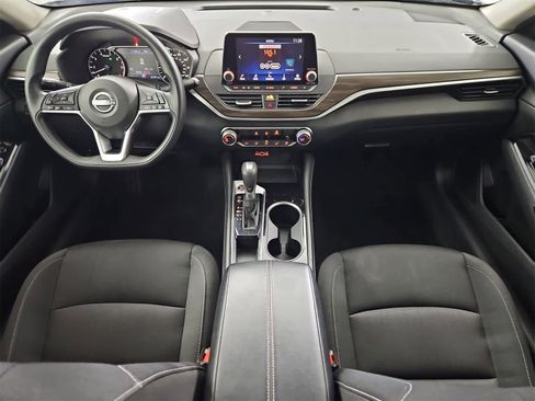 Used 2023 Nissan Altima 2.5 SV image 15