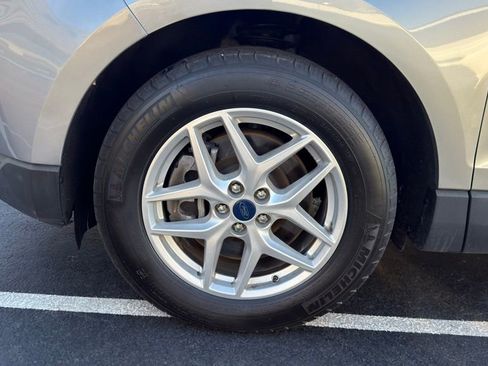 Used 2022 Ford Edge SEL w/ Convenience Package image 8