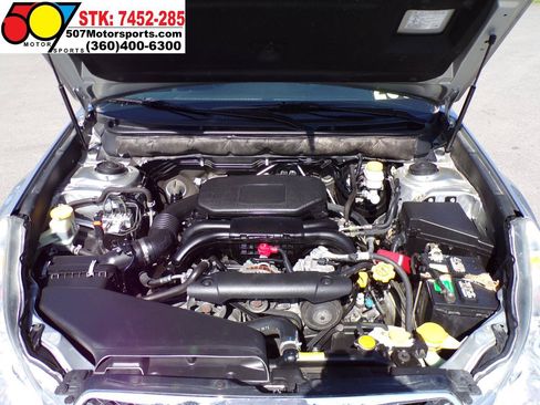 Used 2012 Subaru Legacy 2.5i Premium AWD/4WD image 21