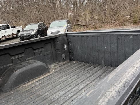 Used 2021 Chevrolet Silverado 1500 LT image 13