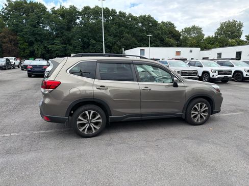Used 2020 Subaru Forester Limited AWD/4WD image 9