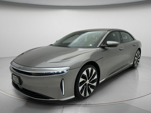 Used 2023 Lucid Air Touring AWD/4WD image 3