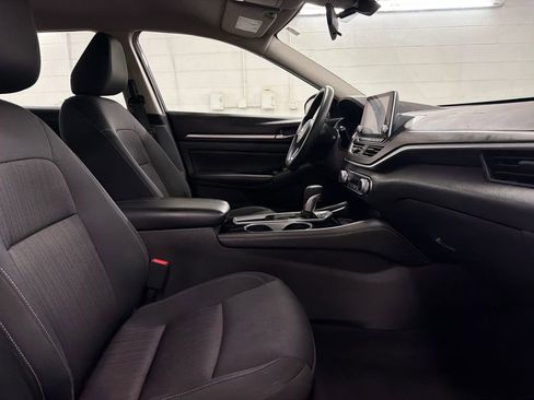 Used 2023 Nissan Altima 2.5 SV image 26