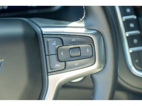 Used 2023 Chevrolet Suburban Z71 AWD/4WD image 20
