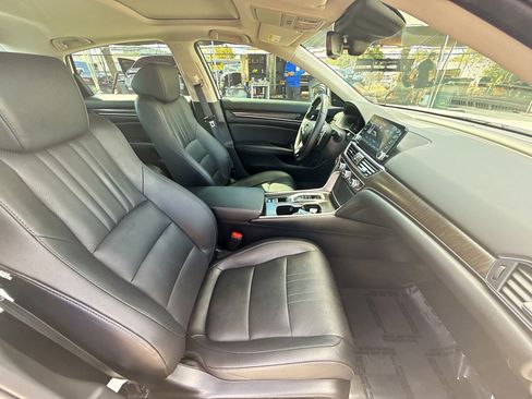 Certified 2020 Honda Accord EX-L image 31