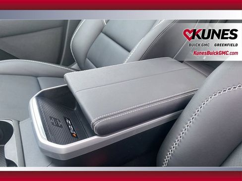 New 2026 GMC Terrain Denali w/ LPO, Floor Liner Package image 26