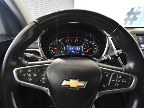 Used 2020 Chevrolet Equinox LT image 25