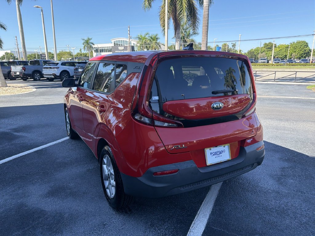 Used 2020 Kia Soul S FWD image 24
