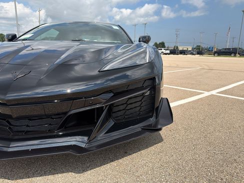 New 2027 Chevrolet Corvette Z06 w/ Z07 Performance Package RWD image 18