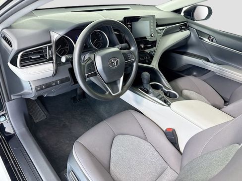 Used 2023 Toyota Camry LE AWD/4WD image 9