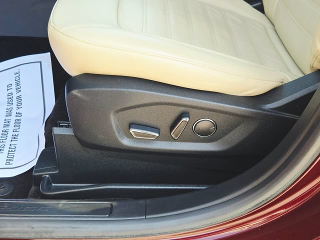 Used 2018 Ford Edge SEL w/ Equipment Group 201A FWD image 35
