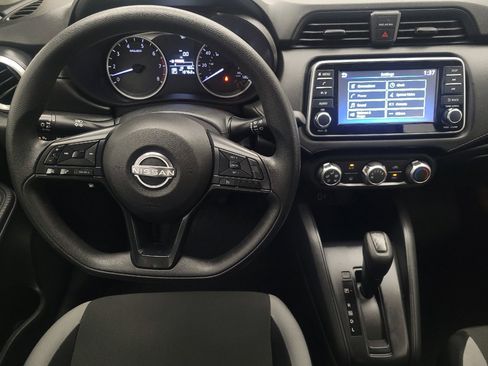 Used 2025 Nissan Versa S w/ Trunk Package FWD image 22