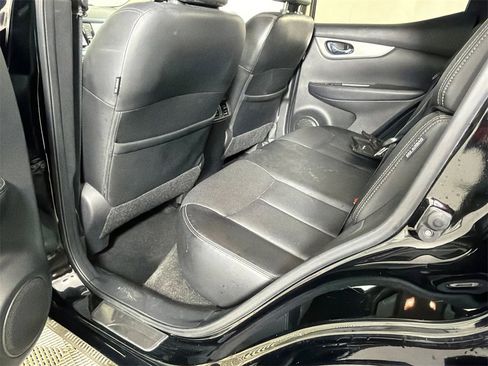 Used 2020 Nissan Rogue Sport SL w/ Premium Package image 22