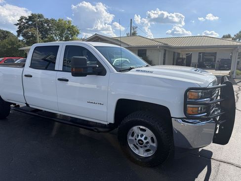 Used 2017 Chevrolet Silverado 2500 W/T w/ WT Fleet Convenience Package AWD/4WD image 3