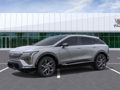 New 2025 Cadillac Optiq Luxury 1