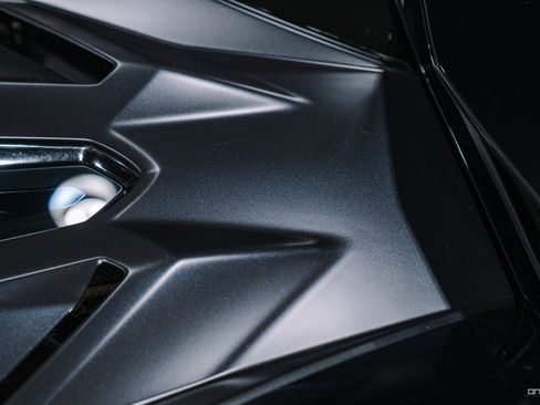 Used 2021 Lamborghini Aventador SVJ image 35