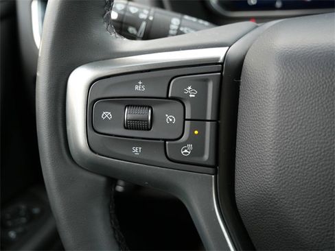 Used 2023 Chevrolet Suburban Z71 w/ Z71 Off-Road Package image 19