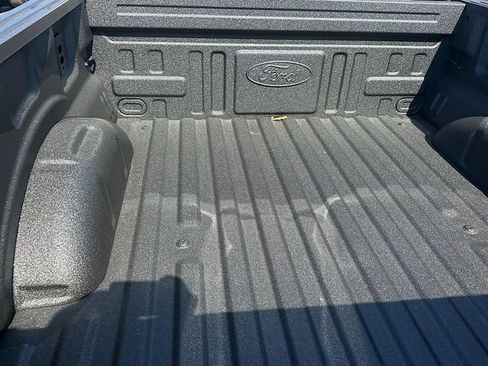 New 2025 Ford F150 Lariat w/ Equipment Group 501A Mid image 9