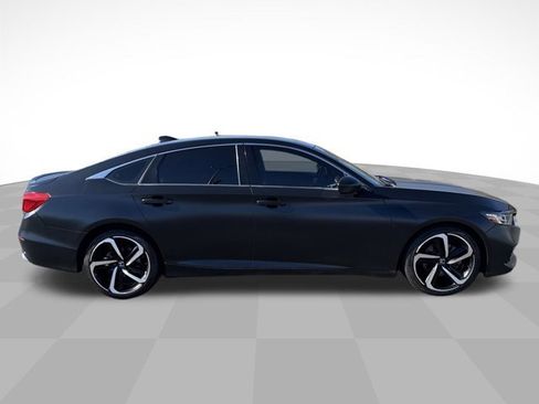 Used 2021 Honda Accord Sport image 4