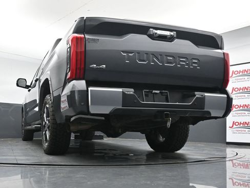 Used 2024 Toyota Tundra Limited AWD/4WD image 39