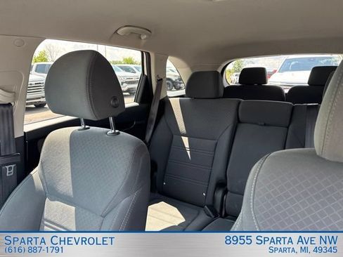 Used 2020 Kia Sorento LX FWD image 12