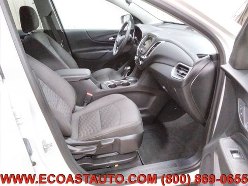 Used 2019 Chevrolet Equinox LT image 12