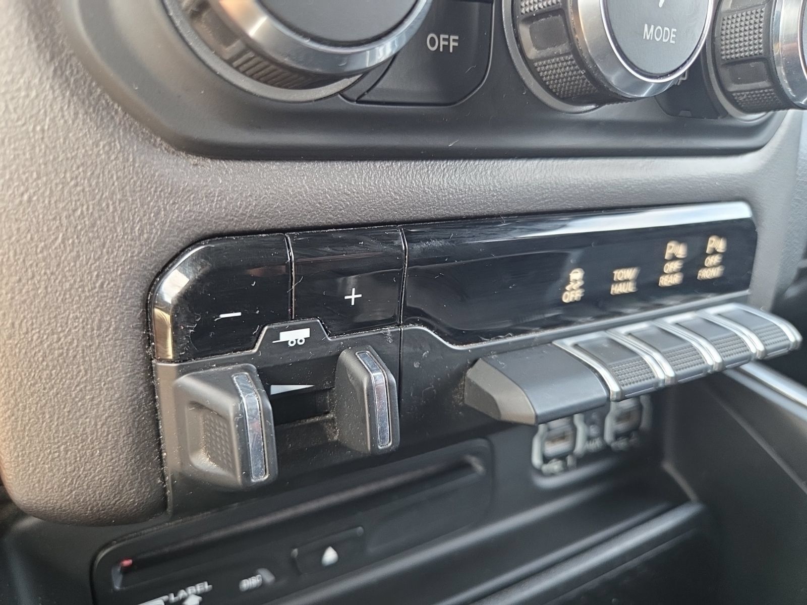 Used 2019 RAM 1500 Big Horn AWD/4WD image 19