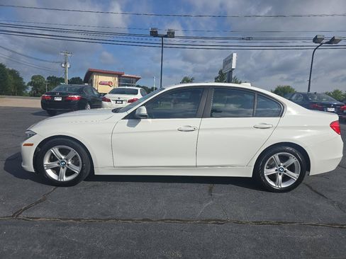 Used 2014 BMW 328i Sedan RWD image 9