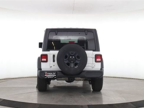 Used 2018 Jeep Wrangler Sport AWD/4WD image 12
