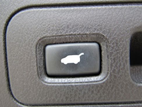 Used 2010 Acura MDX w/ Technology Package AWD/4WD image 25