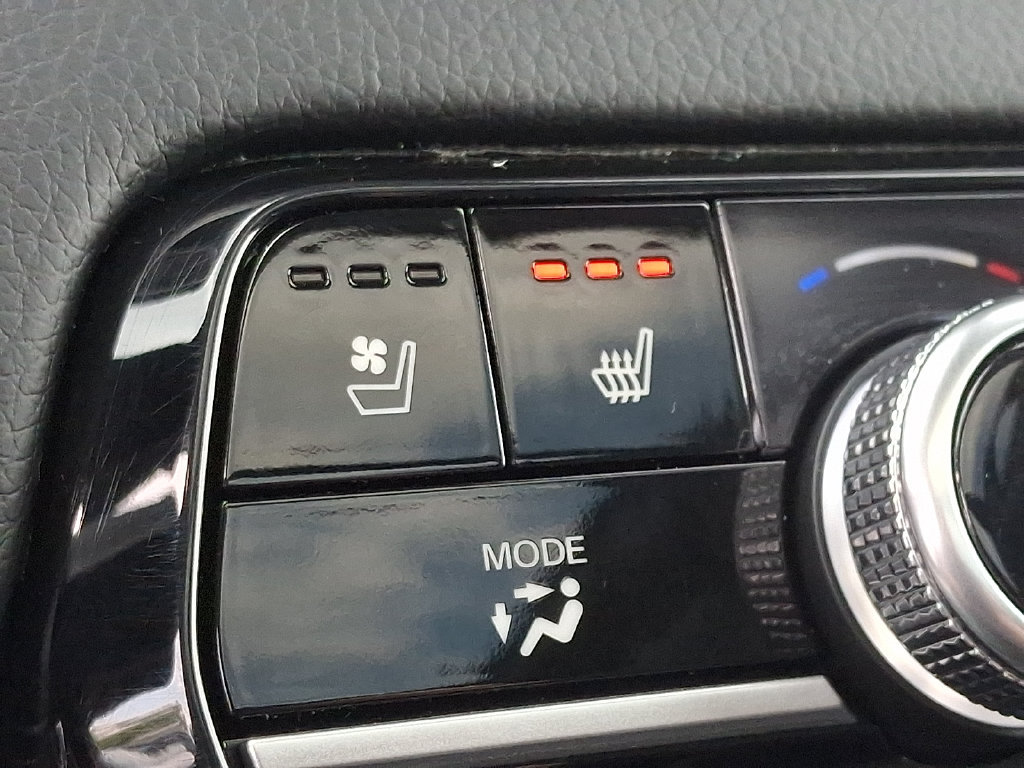 Used 2025 Honda Pilot Elite image 24