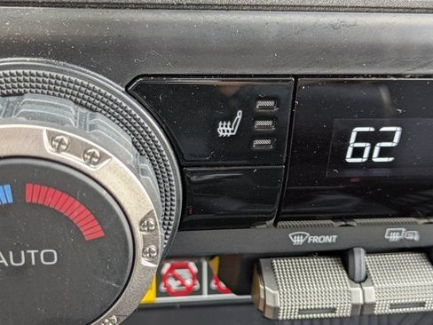 Used 2025 Toyota 4Runner TRD Sport AWD/4WD image 29