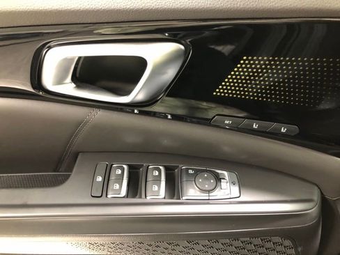 New 2026 Kia Carnival SX Prestige image 23