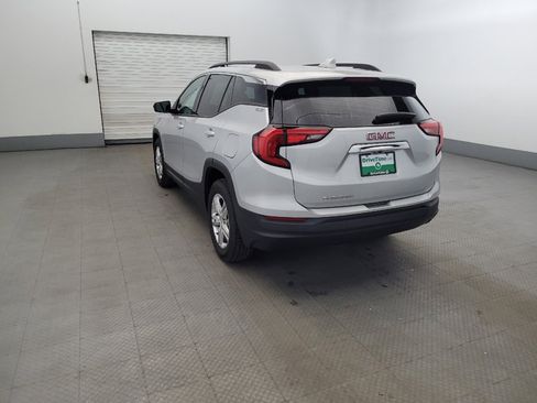 Used 2018 GMC Terrain SLE w/ Driver Convenience Package image 5