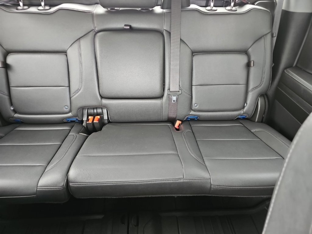 Used 2023 Chevrolet Silverado 1500 RST w/ Convenience Package II AWD/4WD image 39