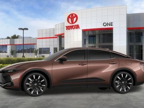 New 2026 Toyota Crown Platinum AWD/4WD image 37
