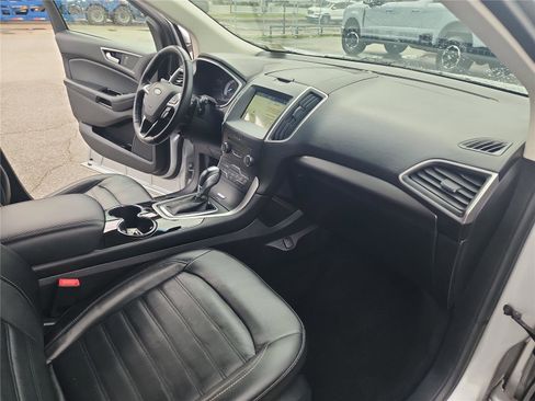 Certified 2017 Ford Edge SEL w/ Equipment Group 201A image 27