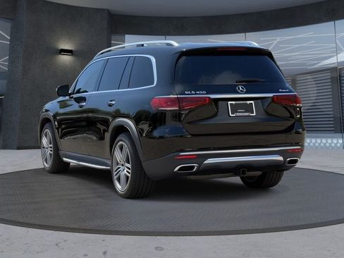 Used 2022 Mercedes-Benz GLS 450 4MATIC image 3