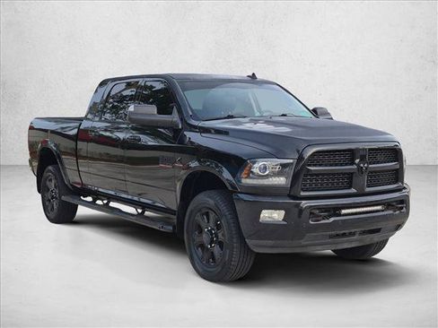 Used 2016 RAM 2500 Laramie w/ Sport Appearance Group AWD/4WD image 3