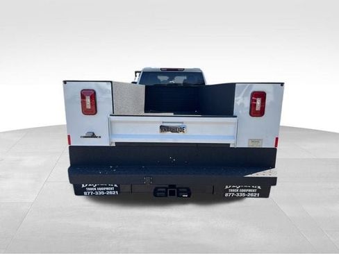 New 2025 GMC Sierra 3500 Pro w/ Convenience Package AWD/4WD image 5