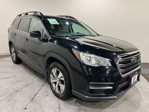 Used 2019 Subaru Ascent Premium AWD/4WD image 2