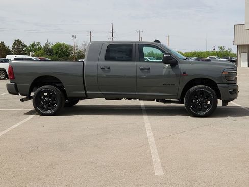 New 2026 RAM 2500 Laramie w/ Night Edition AWD/4WD image 5