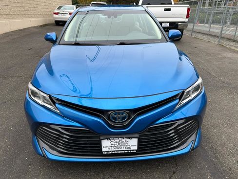 Used 2020 Toyota Camry LE w/ Fleet Convenience Package image 2