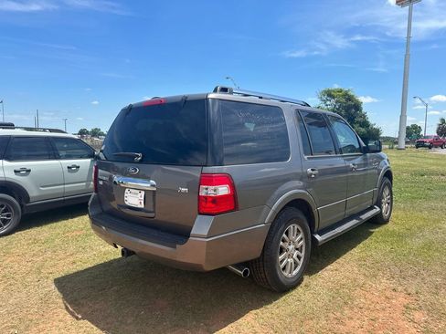 Used 2013 Ford Expedition Limited AWD/4WD image 7