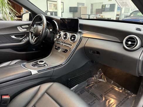 Used 2020 Mercedes-Benz C 300 4MATIC Sedan image 18