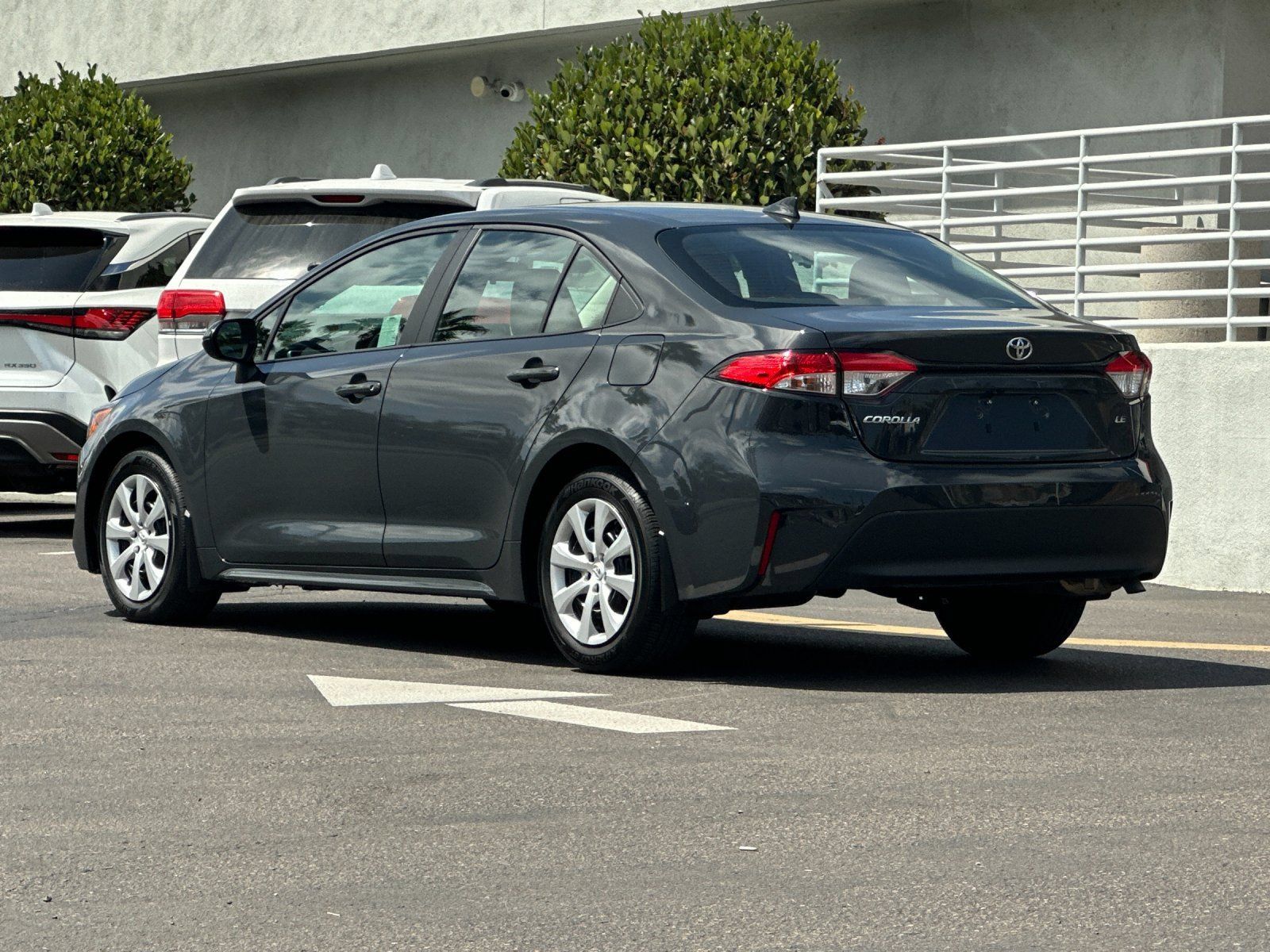 Used 2025 Toyota Corolla LE FWD image 3